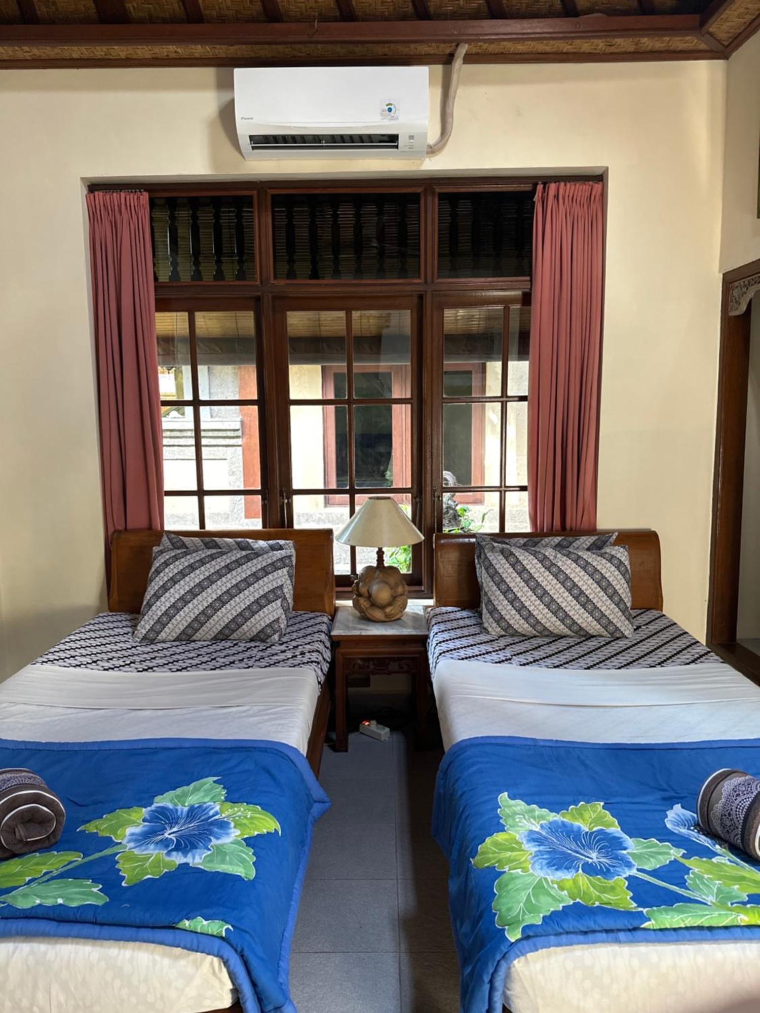 Nirvana Pension Ubud Buitenkant foto