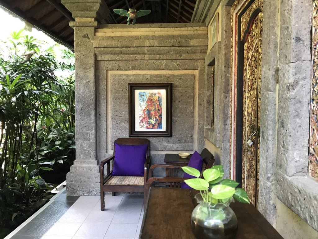 Nirvana Pension Ubud Buitenkant foto