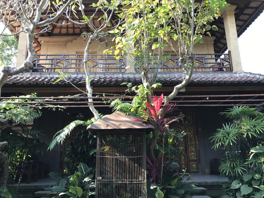 Nirvana Pension Ubud Buitenkant foto