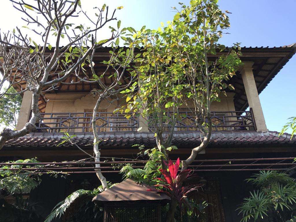 Nirvana Pension Ubud Buitenkant foto