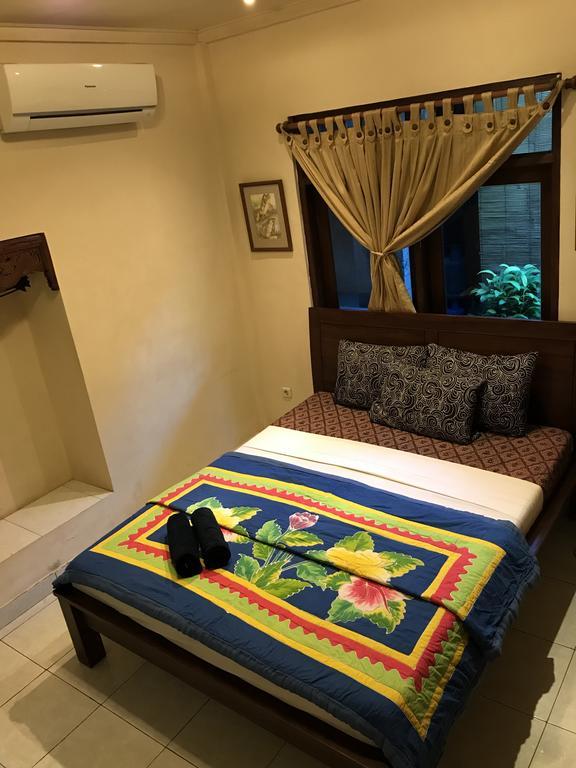 Nirvana Pension Ubud Buitenkant foto