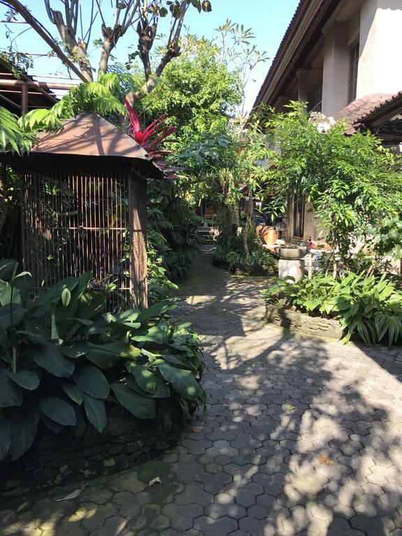Nirvana Pension Ubud Buitenkant foto
