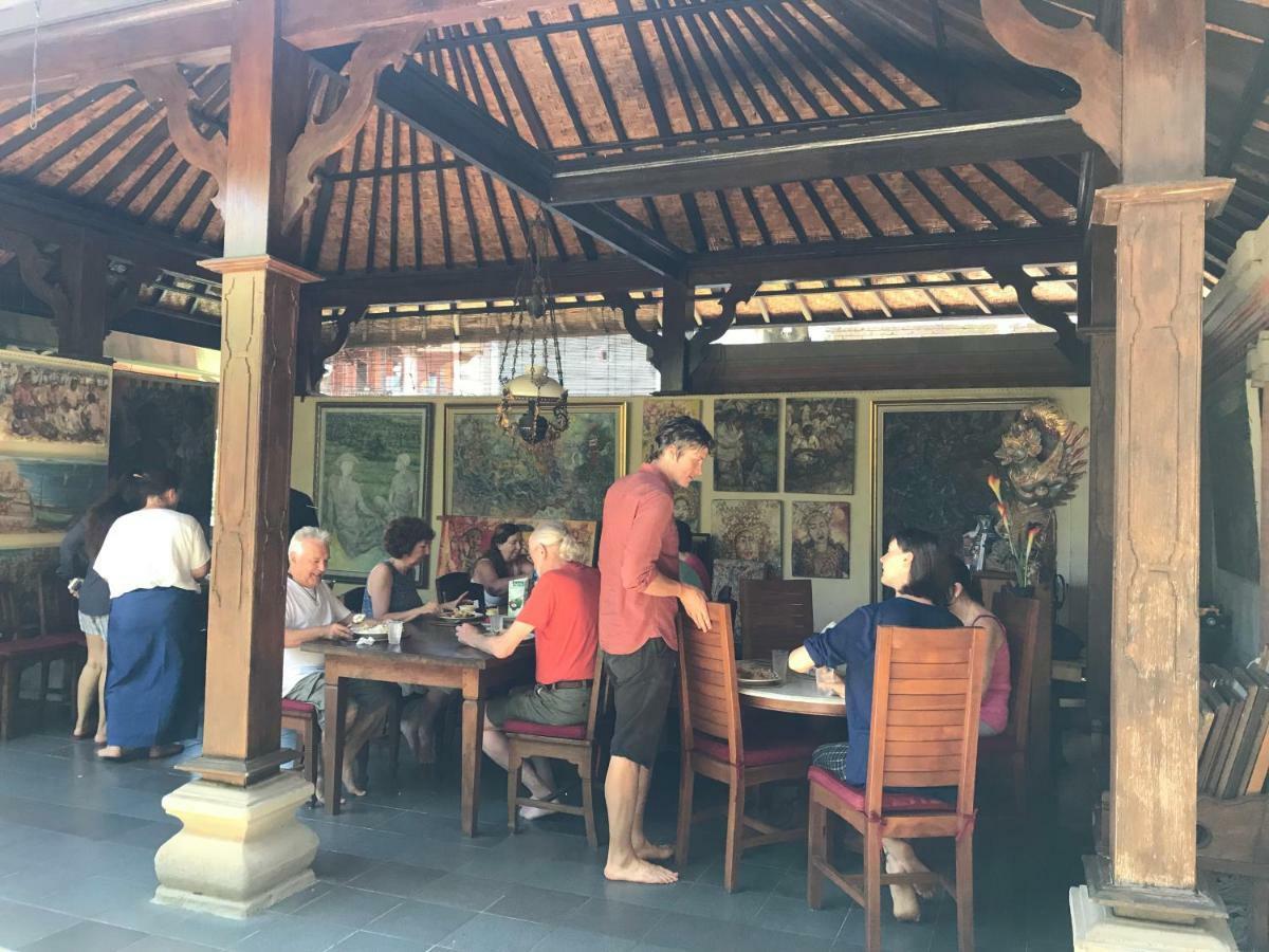 Nirvana Pension Ubud Buitenkant foto